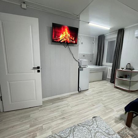 Appartamento Ахметова 4 Krasnoye Pole Esterno foto