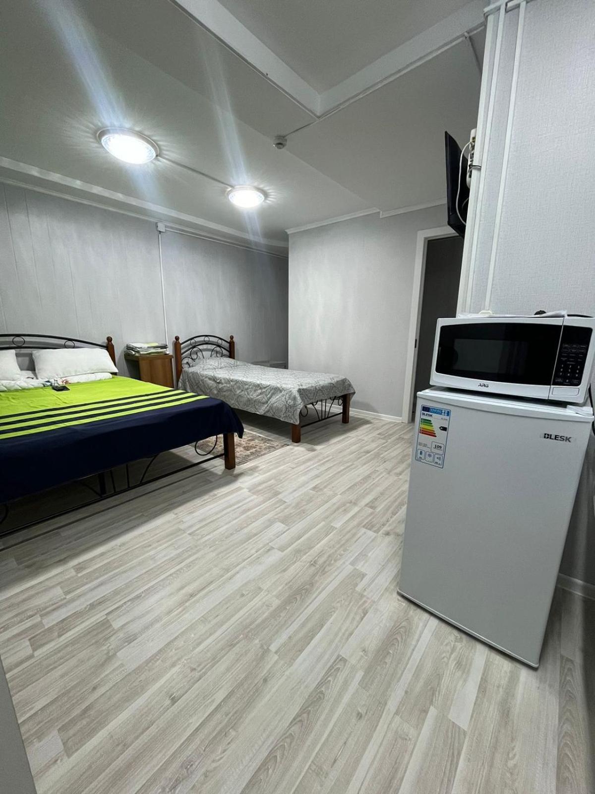 Appartamento Ахметова 4 Krasnoye Pole Esterno foto